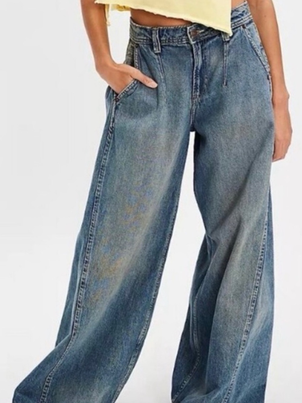 NWT Free People Block Party Boyfriend Jeans/ Rager